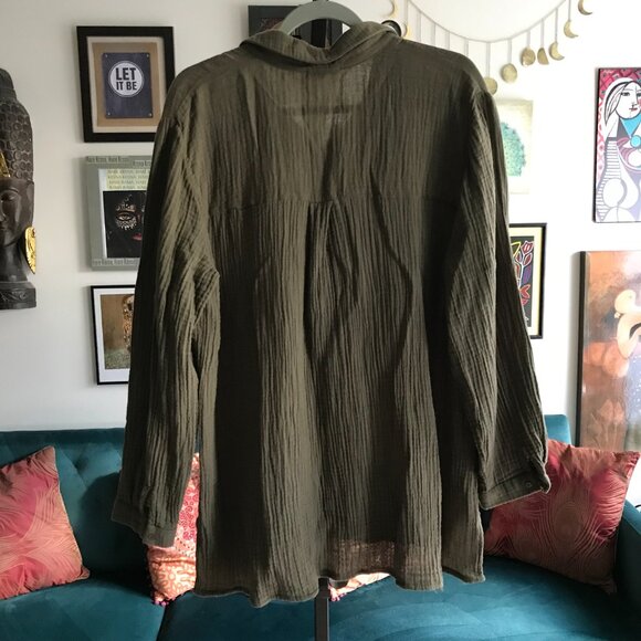 EILEEN FISHER size L Organic Cotton Gauze Classic Collar Button Up Shirt Green - Picture 3 of 4